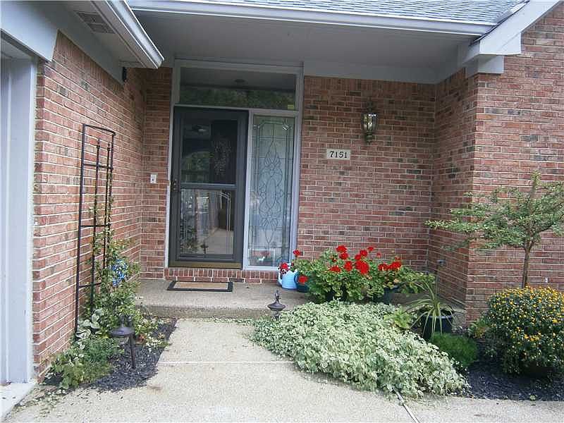 1st image of 7151 Knollvalley Ln