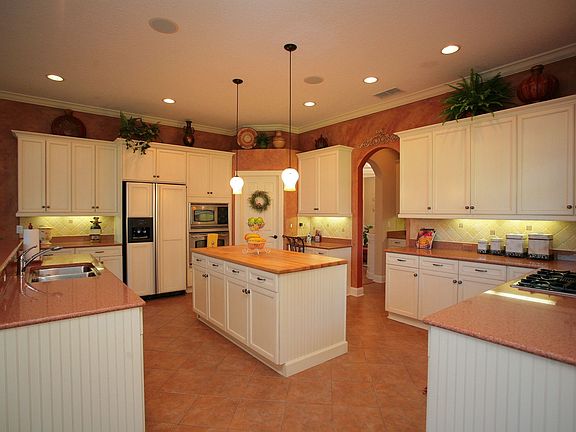 4th image of 164 Saint Johns Forest Blvd