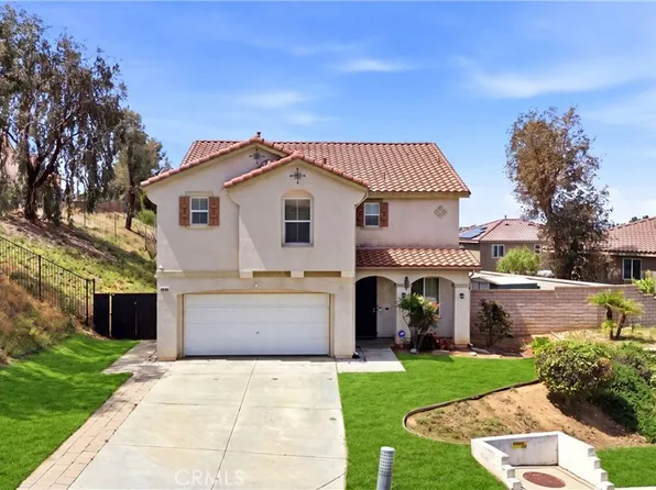 14889 Championship Dr, Moreno Valley, CA 92555