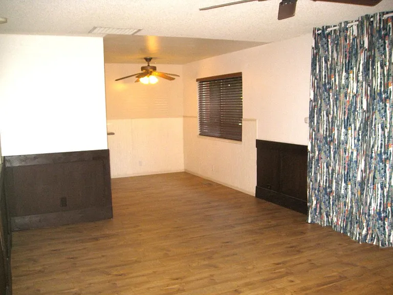 2112 T St — Photo 6