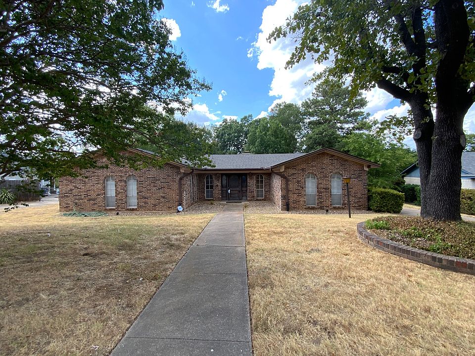 1st image of 714 Vail Dr