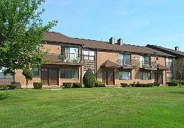 Brooklawn Gardens Parlin Apartments — Photo 16