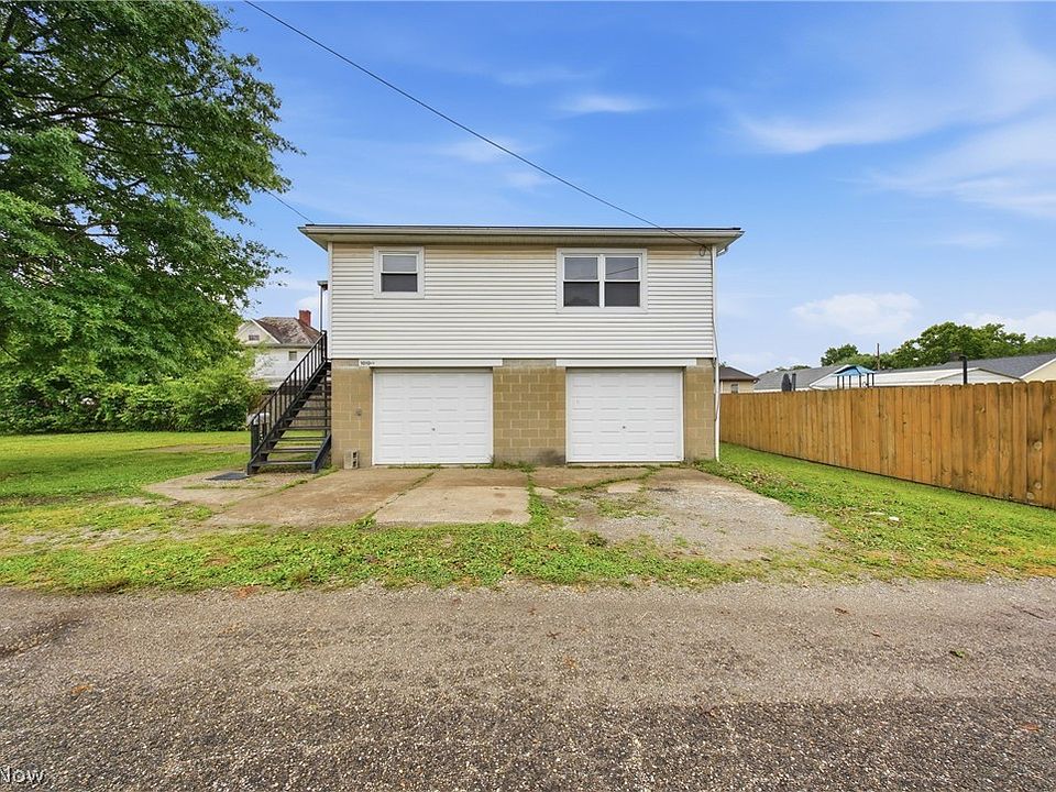 1st image of 1010 1/2 Poplar Ave