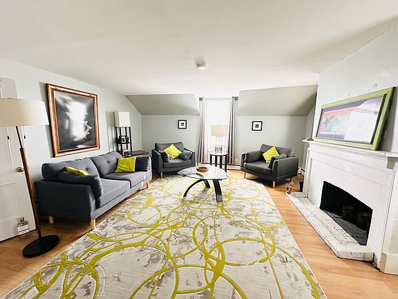4th image of 6 Hilltop Rd Suite 2