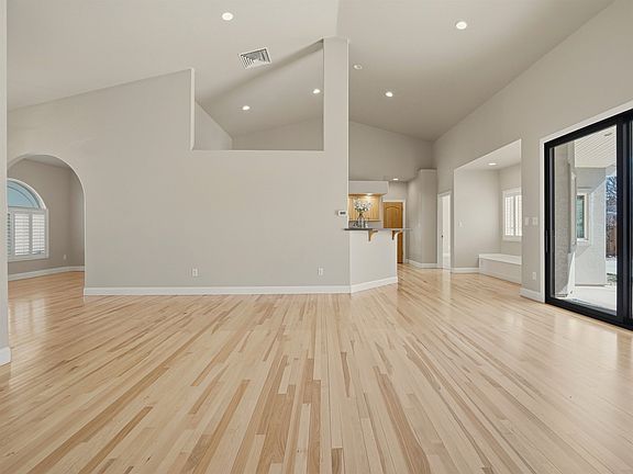 4th image of 2215 Renaissance Blvd