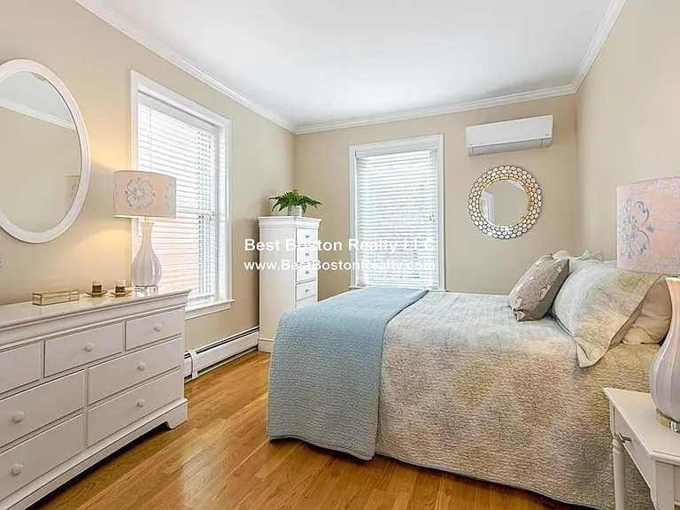 33 Longwood Ave #3 — Photo 2