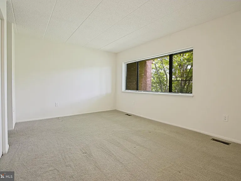 11108 Boathouse Ct #97 — Photo 16