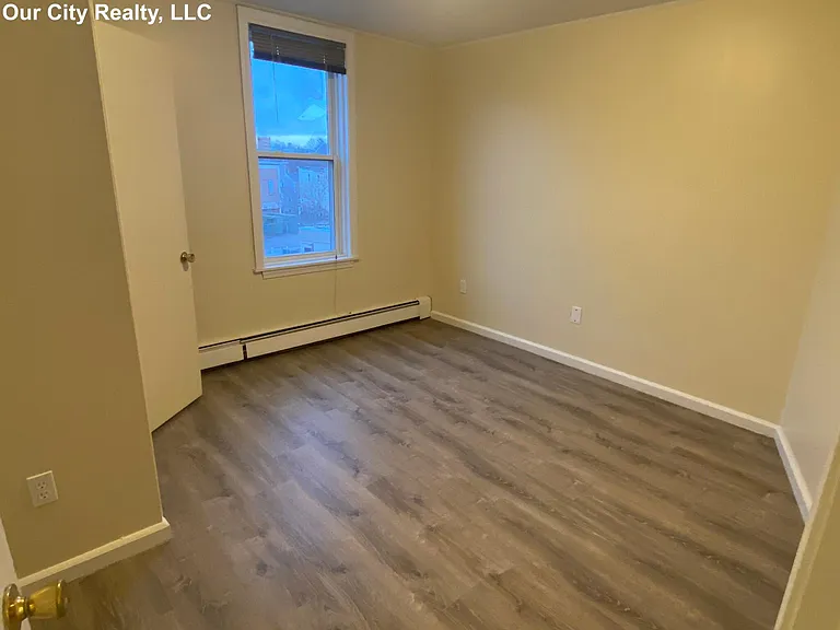 288 Prospect St #8 — Photo 14