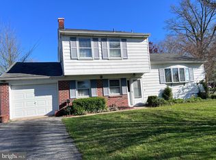 1304 Yellowstone Dr, Newark, DE 19713