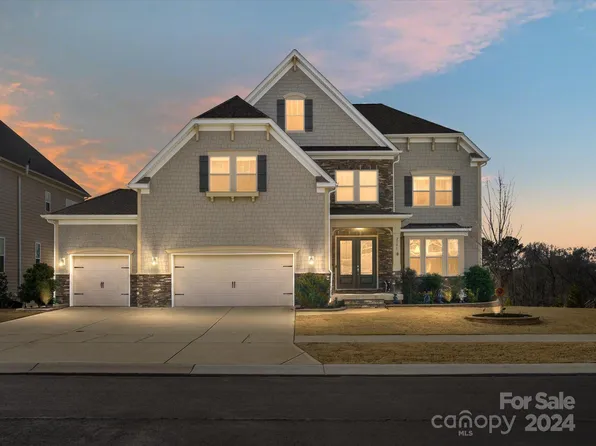 2191 Hanging Rock Rd, Fort Mill, SC 29715