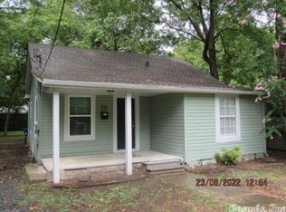 521 Grove St, Conway, AR 72034