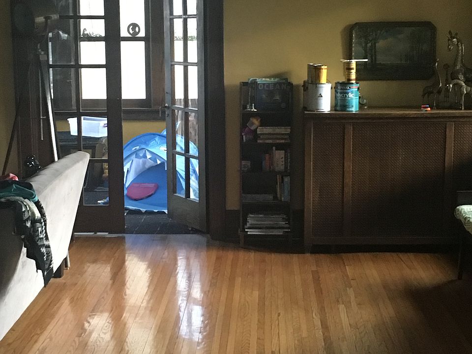 2nd image of 3501 Portland Ave