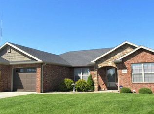 1914 Wyatt Ct, Jefferson City, MO 65109