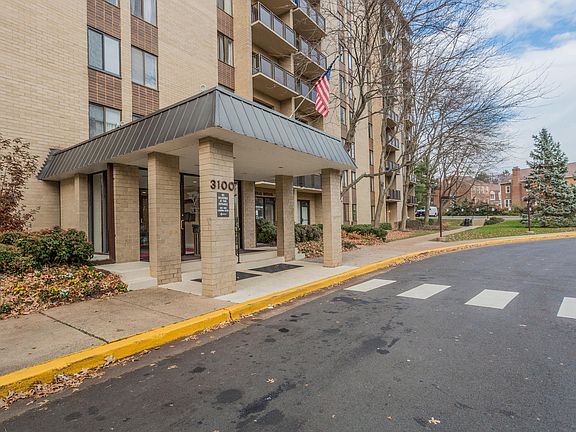 3rd image of 3100 S Manchester St APT 422