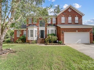 4152 Oakton Ridge Ct, Matthews, NC 28105