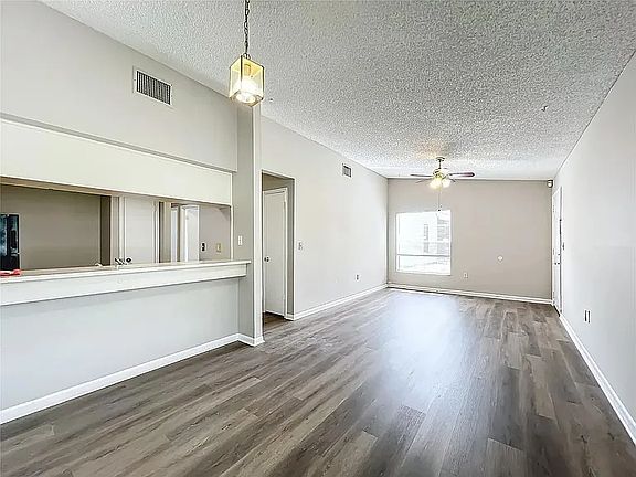4th image of 1688 Crystal Park Cir #1688
