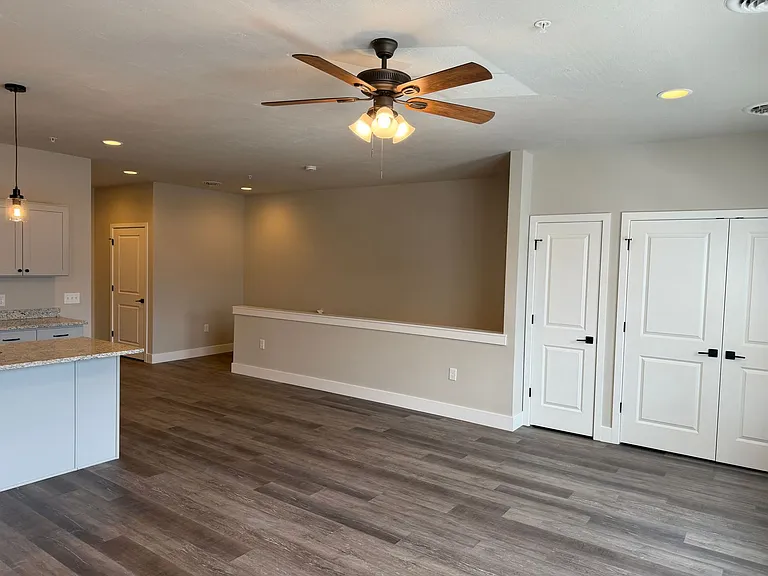 Salem Run Apartments Phase 2 — Photo 171