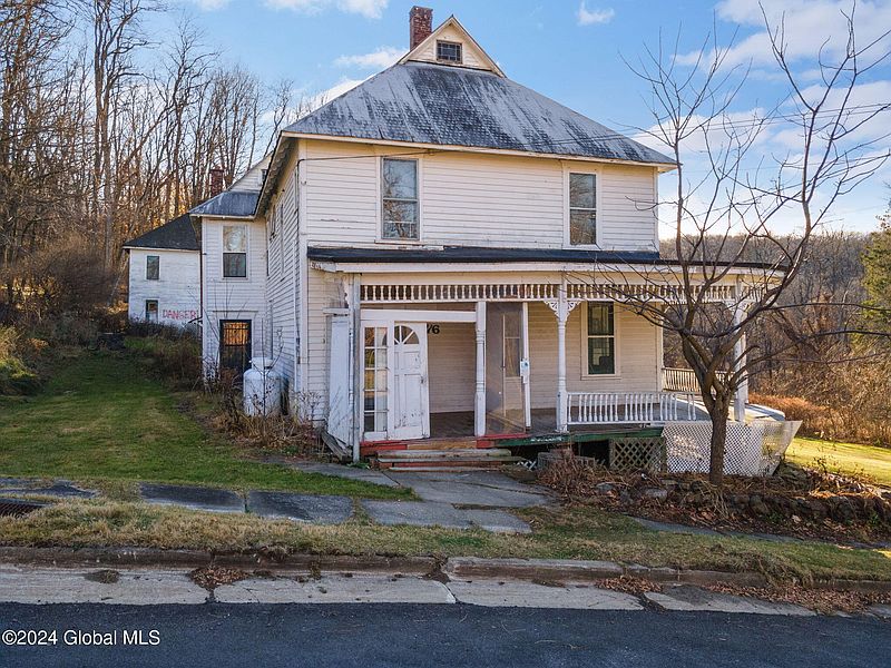 4th image of 116 Union Street