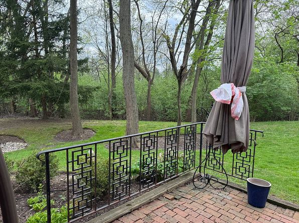 25840 Fairmount Blvd, Beachwood, OH 44122
