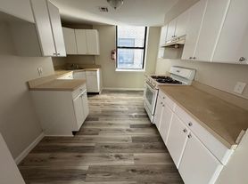 119 Elizabeth Ave