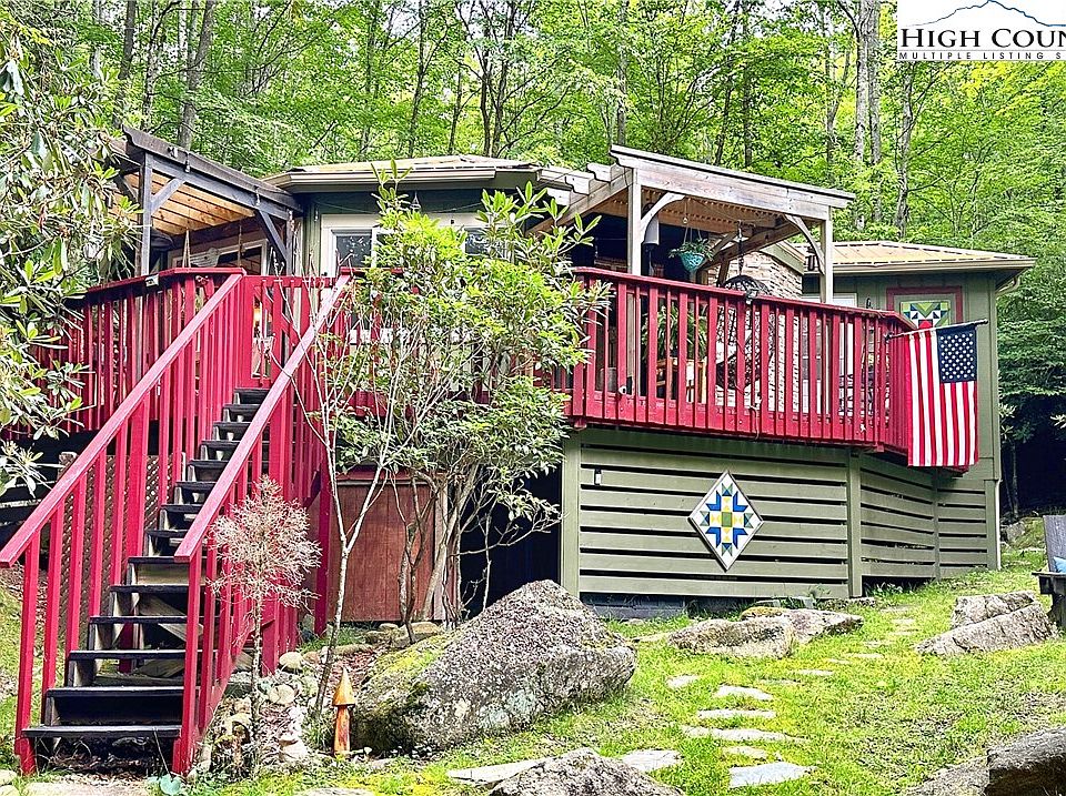 138 Rhododendron Drive, Beech Mountain, NC 28604 Zillow