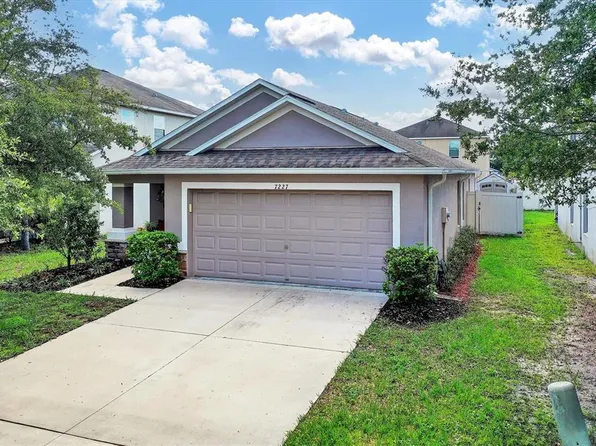 7227 Lumber Port Dr, Ruskin, FL 33573