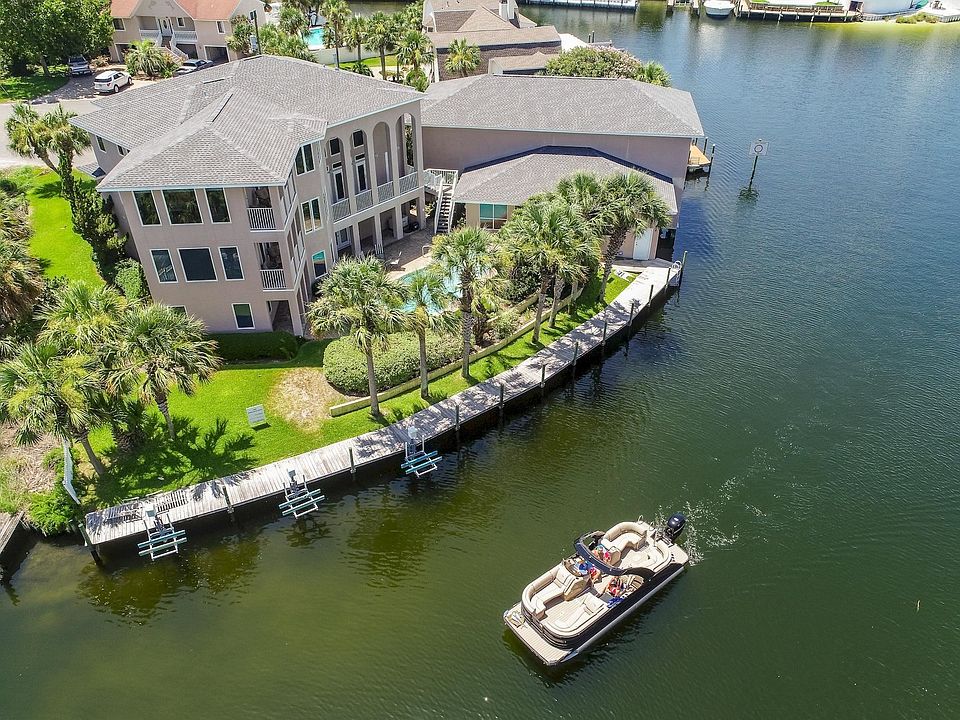 1st image of 500 Osceola Dr