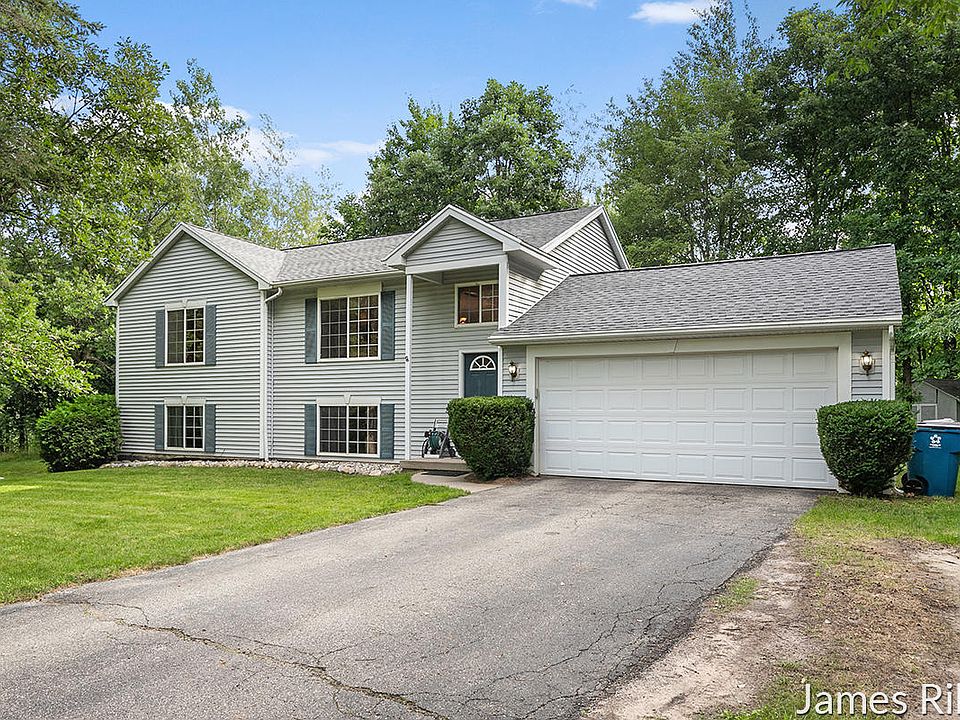 1st image of 4639 Evergreen Farms Ct NE