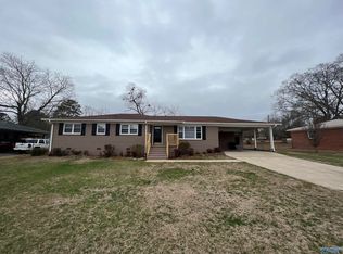 228 Tabor Rd, Gadsden, AL 35904