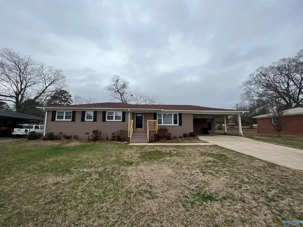 228 Tabor Rd, Gadsden, AL 35904