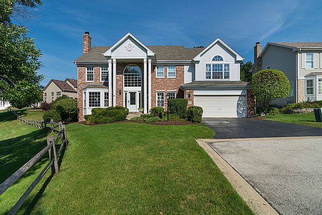 1st image of 1539 Della Dr