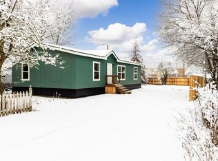 718 W 1st St, Newport, WA 99156