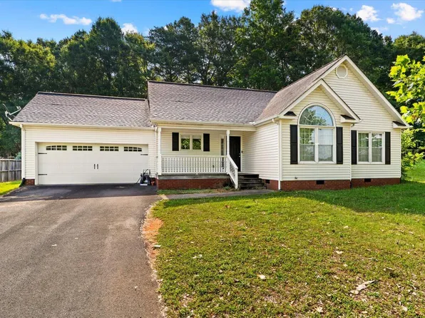 1678 Treadwell Rd, Chatsworth, GA 30705