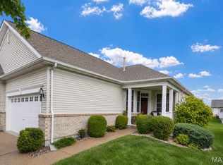 2071 Hawks Landing Dr #C, Lake Saint Louis, MO 63367