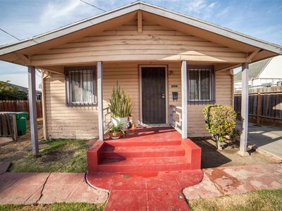 1033 90th Ave, Oakland, CA, 94603