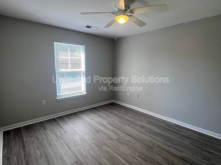 370 S Kerr Ave #303 — Photo 10