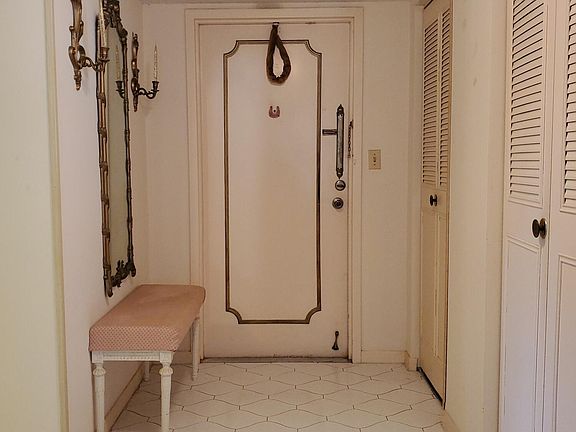 5th image of 740 E Ocean Avenue #209