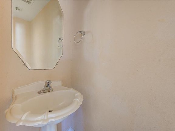 5th image of 18035 Mossy Creek Ln