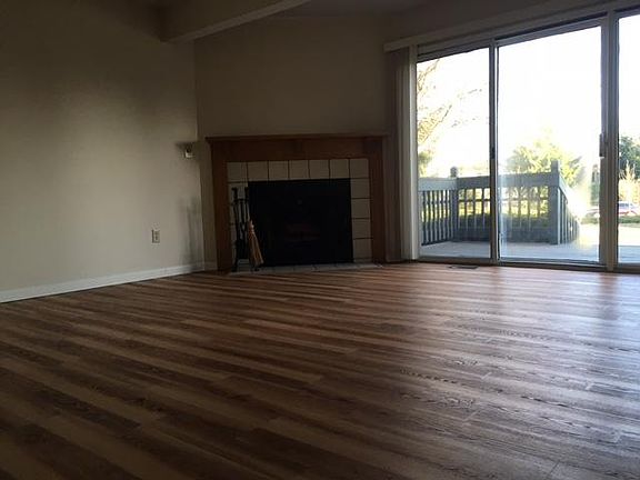 Living room with fireplace