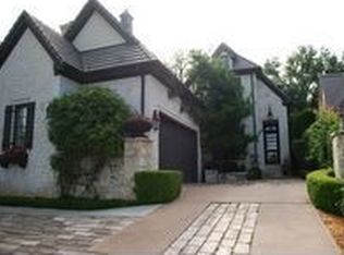 2111 Hartford Rd, Austin, TX 78703