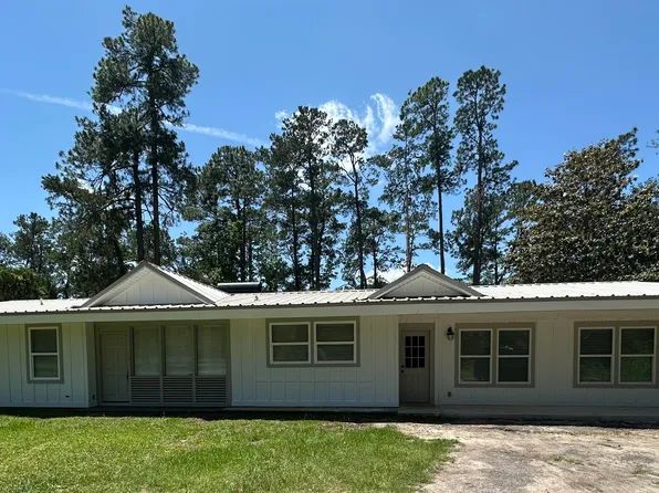 1003 Lake Circle Dr, Thomasville, GA 31792