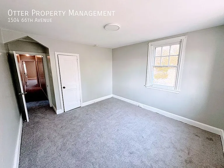 1504 66th Ave — Photo 30
