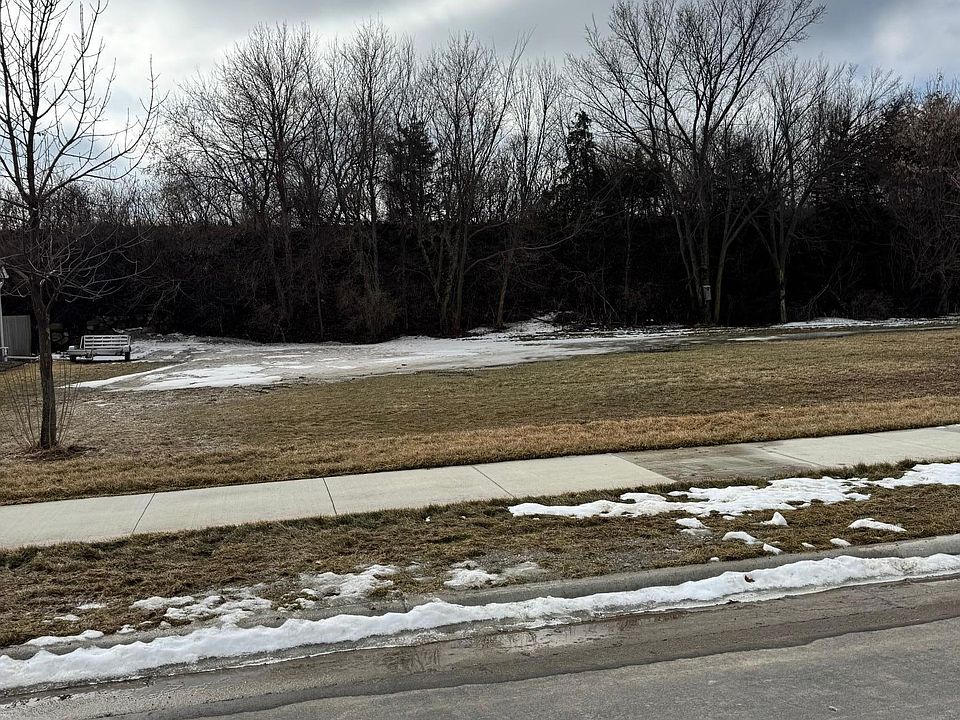 1st image of 2401 Lake Ave