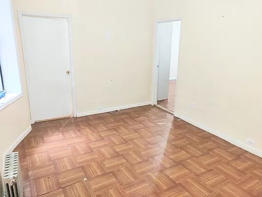 3rd image of 526 W 158th St APT 4