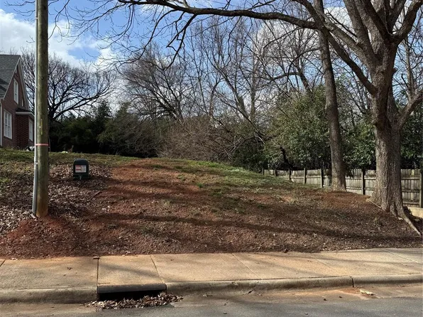 3423 Tappan Pl, Charlotte, NC 28205