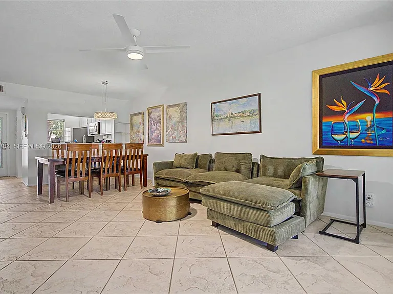9520 Seagrape Dr #205 — Photo 5