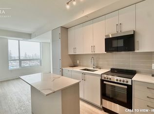 2075 King Rd #421, King, ON L7B0R6