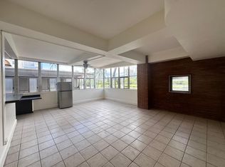 2319 Ala Wai Blvd APT 202, Honolulu, HI 96815