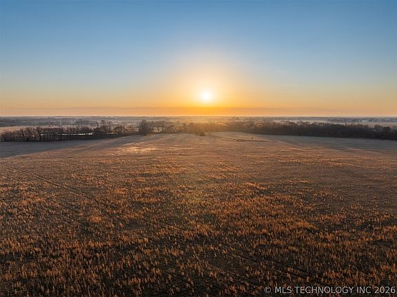 4th image of 3 N 320th Rd