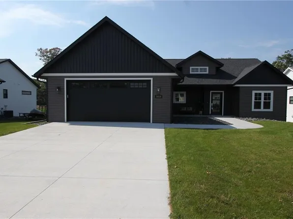 5010 Woodlands Drive, Eau Claire, WI 54703